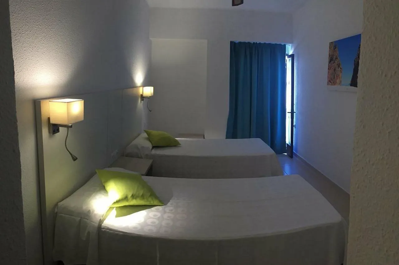 Hotel Antares Cala D´Or 0*,  スペイン