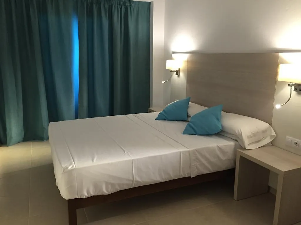 Hotel Antares Cala D´Or 0*,  Spanien