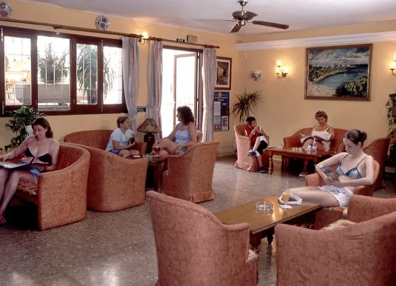Hotel Antares Cala D´Or 0*,