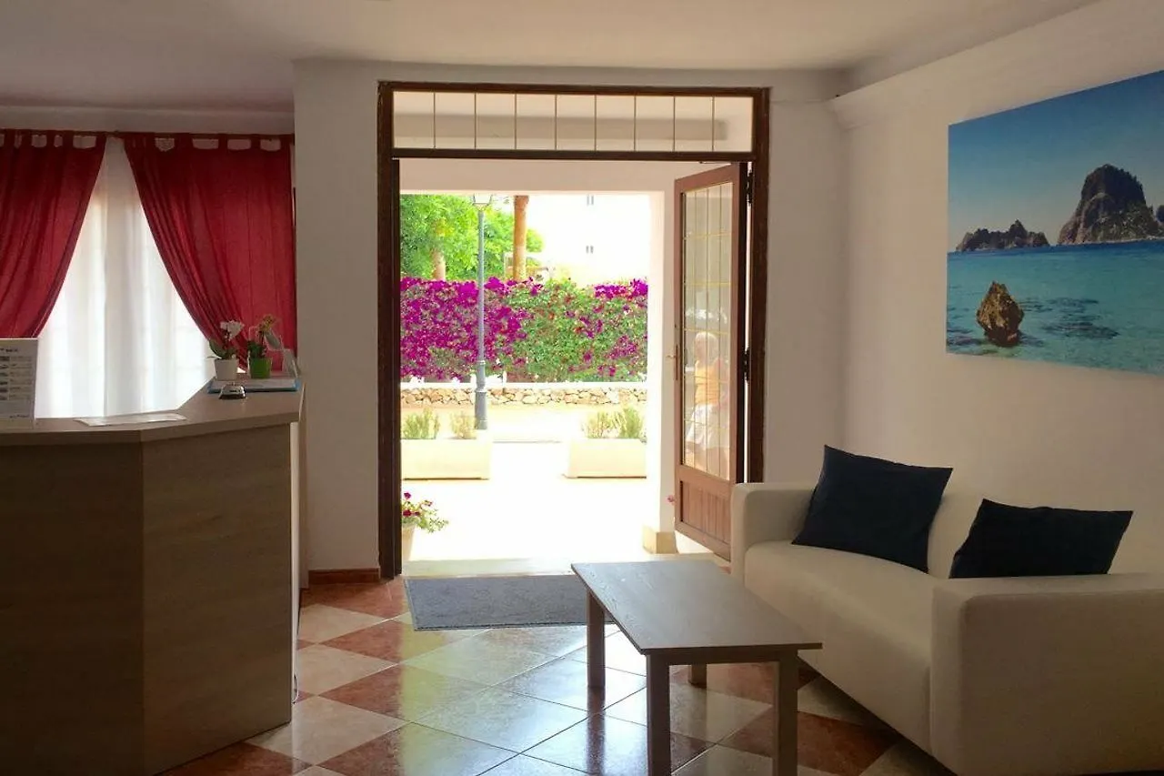 Hotel Antares Cala D´Or 0*,